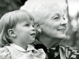 ave-bonar-photography-ann-richards-and-granddaughter-lily-adams-during-the-1990-texas-campaign-for-governor