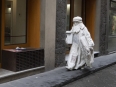 Ave-Bonar-Photo_Florence-Italy_Living-Statue_4192