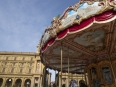 Ave-Bonar-Photo_Florence-Italy_Piazza-Repubblica_3889