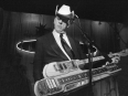 ave-bonar-photo_junior-brown-at-continental-club_0
