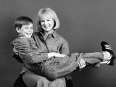 ave-bonar-photography-mother-and-son-portrait